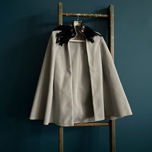 Adorable Feather Collar Cape